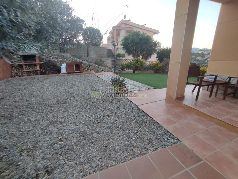 Foto 2191bafb-2992-46bb-9262-be1ac5554153. Chalet en n/a preciosa casa con piscina en Vallirana