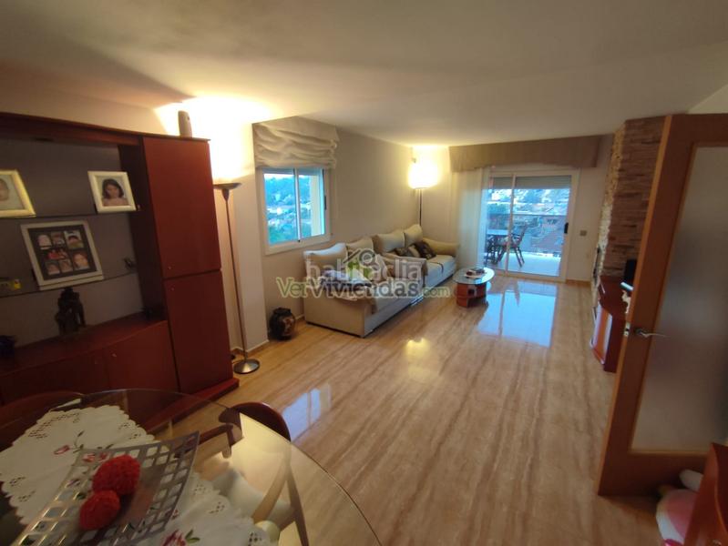 Foto 386a43fb-630e-4917-ba89-0fd85516d9c2. Chalet en n/a preciosa casa con piscina en Vallirana