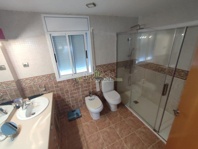 Foto 5512608a-390c-4aaf-8019-e09ee3f4518d. Chalet en n/a preciosa casa con piscina en Vallirana