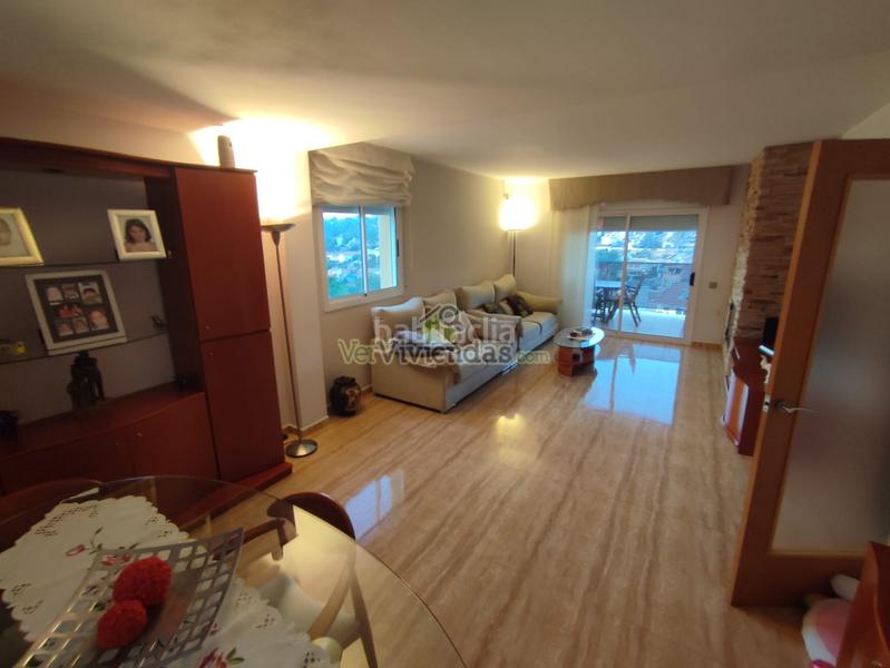 Foto 87089dd7-f278-471b-bf51-386f2ae5ff54. Chalet en n/a preciosa casa con piscina en Vallirana