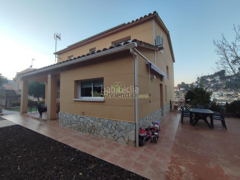 Foto a5b45e36-0862-4278-9a8e-6e750428220f. Chalet en n/a preciosa casa con piscina en Vallirana