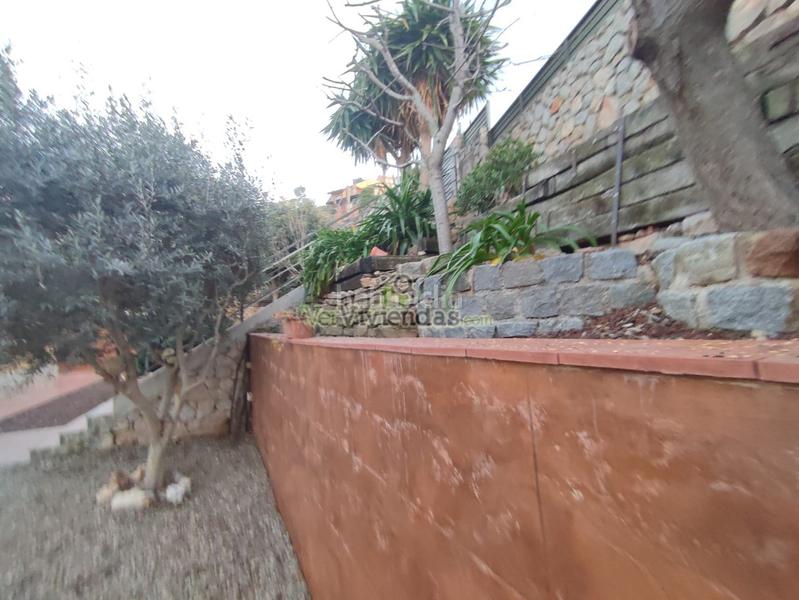 Foto aed8ee3c-9b40-47db-9412-01f53a7a8288. Chalet en n/a preciosa casa con piscina en Vallirana