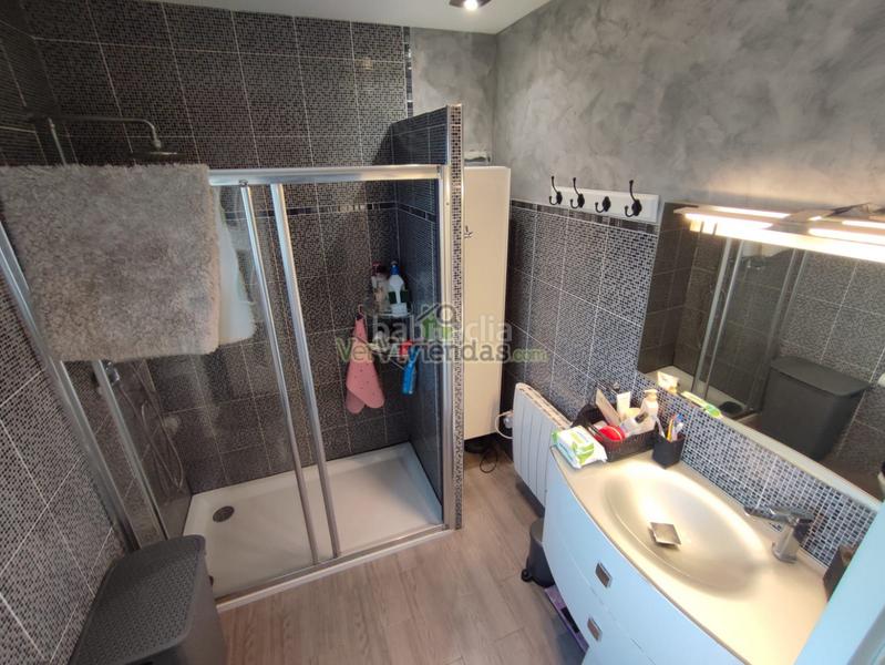 Foto a4e7b3a5-3152-4708-ba5c-474f92b1d80f. Casa amb calefacció aparcament a Vallirana
