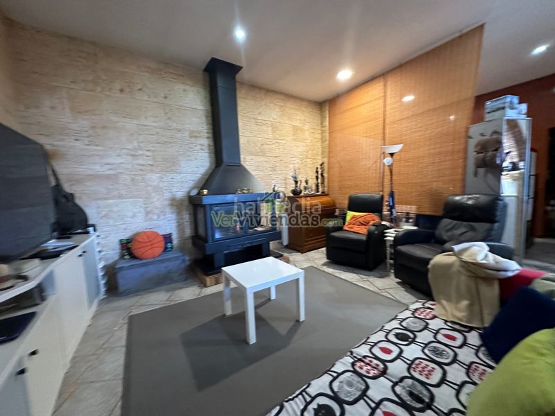 Foto b8a3e6d9-e4f9-4f5a-b03e-6464669d7fbb. Chalet en camí de la creu de l'aragall 219 espectacular casa con piscina en Corbera de Llobregat