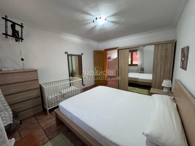 Foto ef7dd9f6-f8c2-4273-9f71-be9bbeef0bcd. Casa en setena avinguda 16 espectacular casa con piscina en Torrelles de Llobregat
