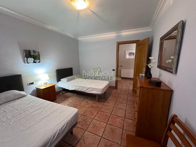 Foto f74a4678-d039-4f21-9bca-81a426b048c9. Casa en setena avinguda 16 espectacular casa con piscina en Torrelles de Llobregat