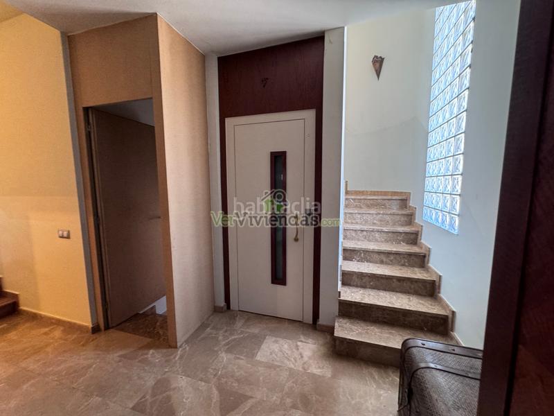 Foto b6fd956f-6a54-4264-a35c-a2812bc05887. Casa en calle mayor 15 espectacular casa con piscina en Cervelló