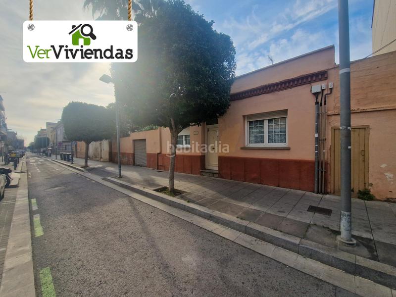 Foto f8a141c3-9e32-431e-b409-68c13cc3e279. Terreny residencial a Vilamarina Viladecans