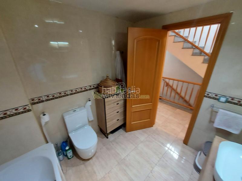 Foto 05e0f5e8-80c5-40ed-91e8-e10a53eb680d. Reihenhaus in carrer de la font 16 in Abrera