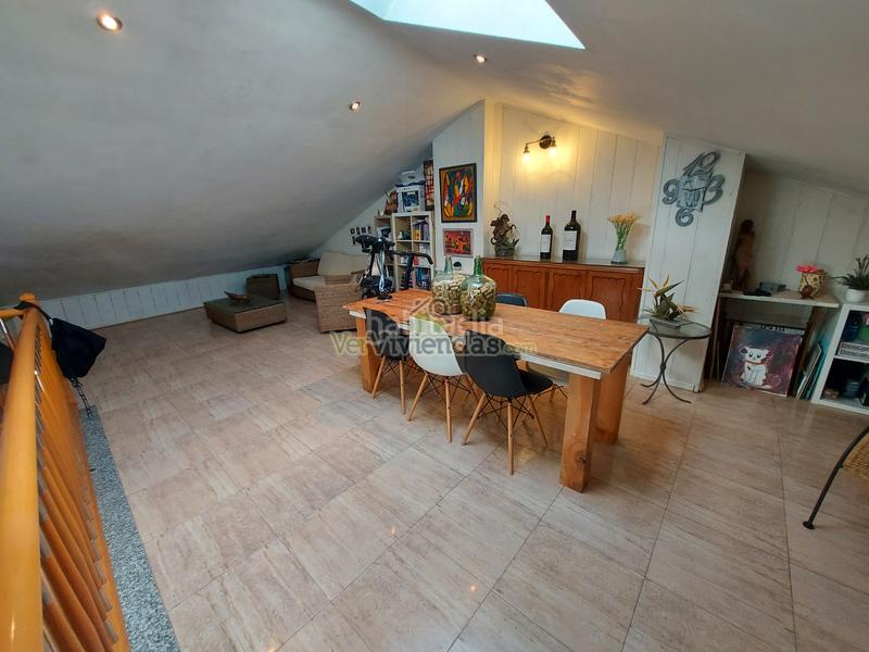 Foto 3dc62e40-e5d0-4bee-ba92-4ec57b5a0d4a. Reihenhaus in carrer de la font 16 in Abrera