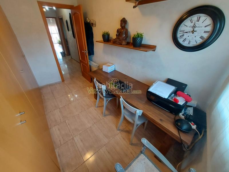 Foto 822cc9bf-8782-4fe6-a78f-12140f1c29f4. Reihenhaus in carrer de la font 16 in Abrera