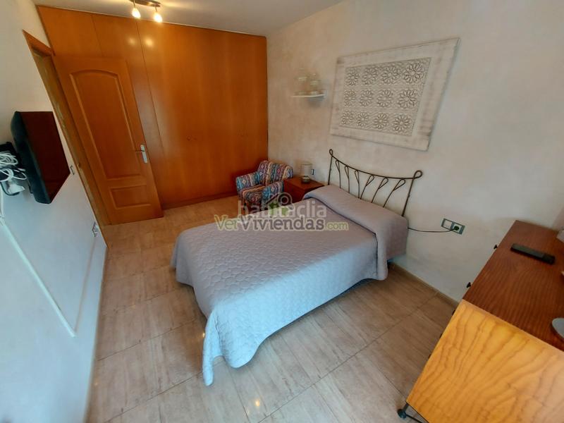 Foto eb09a0ca-6472-4d50-a532-dfd1dd4acc88. Reihenhaus in carrer de la font 16 in Abrera