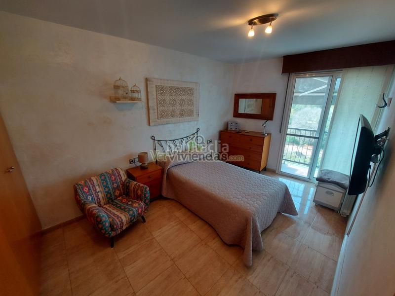 Foto eb4a36a0-3be3-420f-8593-98518981ce45. Reihenhaus in carrer de la font 16 in Abrera