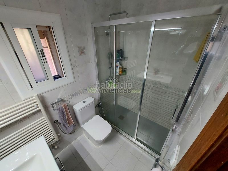Foto a83871e8-7e2b-49d0-909e-61944daeaba0. Casa a carrer de rafael casanova 140 a Sant Vicenç dels Horts