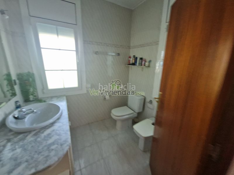 Foto 378e1a6c-1e15-4f4a-95f2-cb91d7917b34. Casa en carrer 12 santa mª de la vall 3 preciosa casa con piscina en Corbera de Llobregat