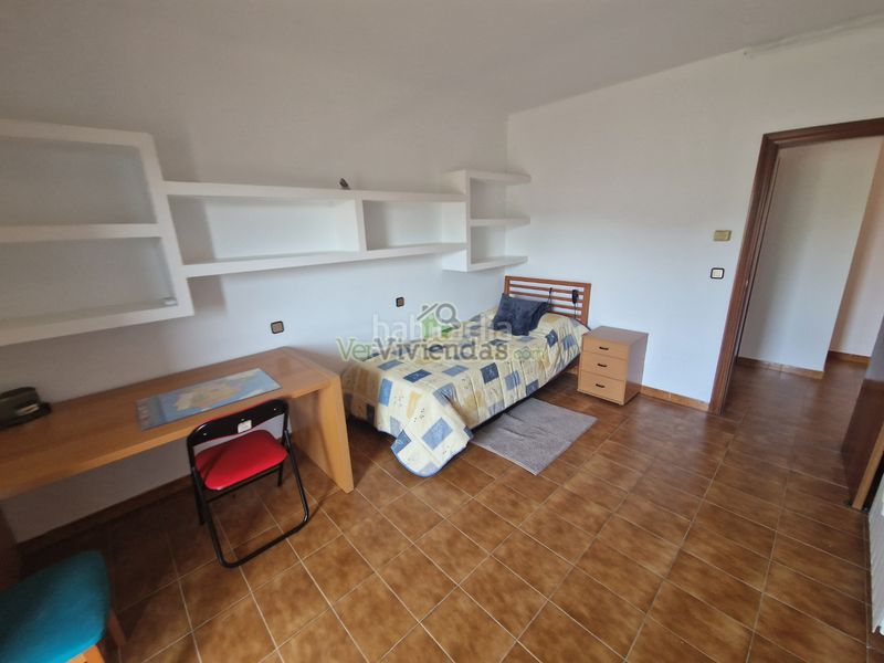 Foto d7b20080-bdc8-49f6-b4db-b236ba1f1dd1. Casa en carrer 12 santa mª de la vall 3 preciosa casa con piscina en Corbera de Llobregat