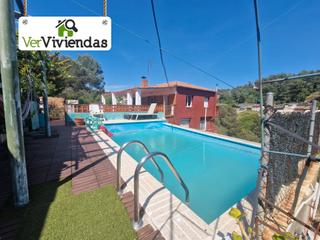 Maison à Carrer reus 5. Casa con doble vivienda y piscina