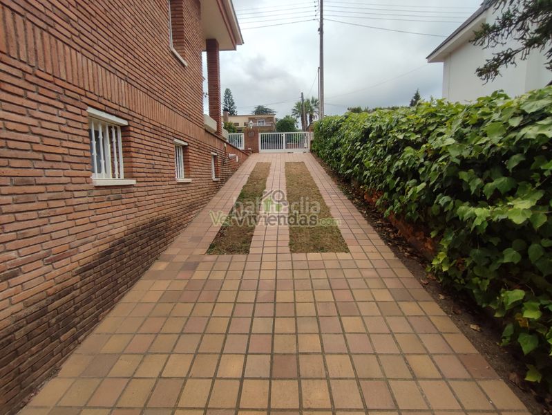 Foto 5c937217-9c3c-4215-b5c9-ca9a8f264de2. Haus in via agricultura 5 in Pallejà
