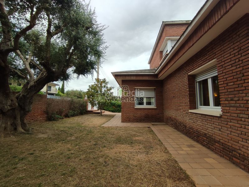 Foto 7a55d971-9522-4b40-bf06-f5e1a6e0e3ec. Haus in via agricultura 5 in Pallejà