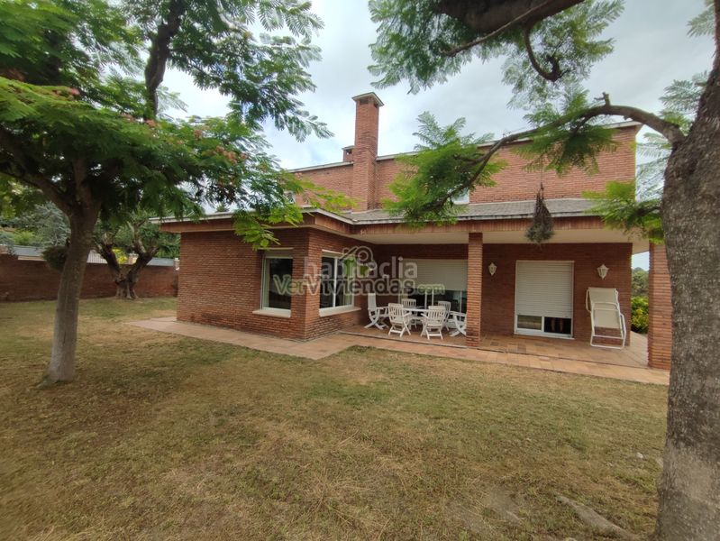 Foto d5e21c84-d145-4d7e-b900-044656dc6614. Haus in via agricultura 5 in Pallejà
