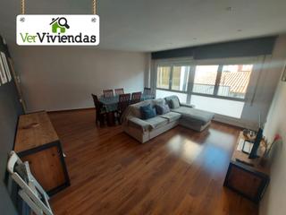 Flat in Carrer dantoninus pius 146. Bonito piso en el centro