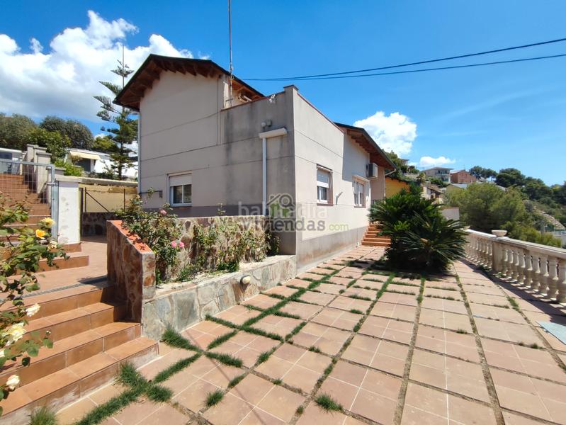 Foto 83f644a8-db8f-4d1e-9397-aa2d67a1939b. Casa en avinguda dels pinars 77 preciosa casa con piscina en Vallirana