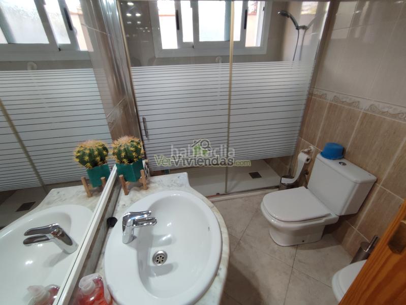 Foto cc0c4735-4812-4570-95eb-a2871f641e07. Casa en avinguda dels pinars 77 preciosa casa con piscina en Vallirana