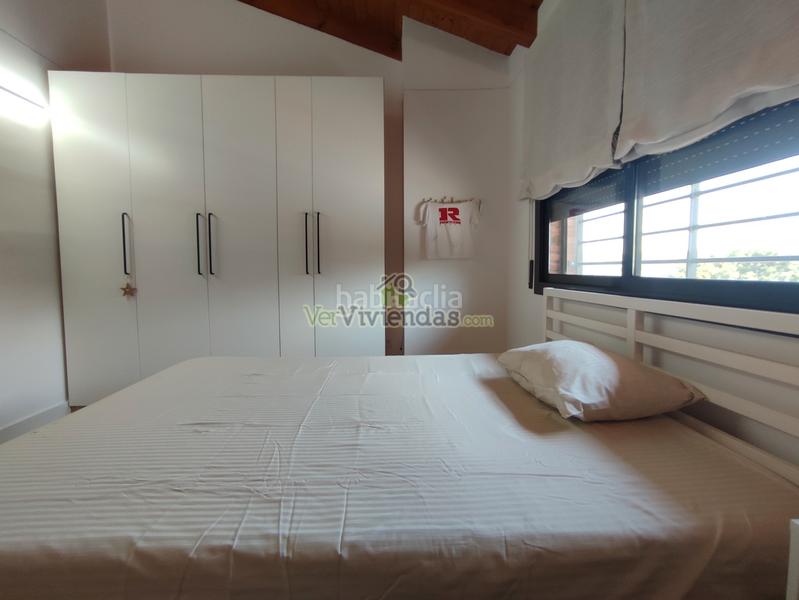 Foto c07fd8da-c8b6-4905-b240-4c7cef175deb. Casa en avinguda avinguda 180 espectacular casa con piscina en Torrelles de Llobregat