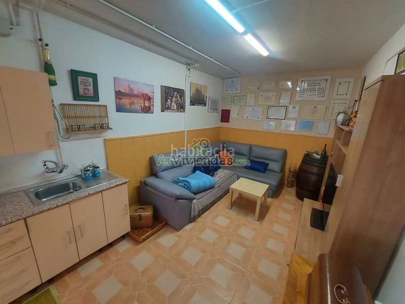 Foto 54aa5d5a-35ad-46d1-bf3e-bf5a5d666d81. House in carrer carrilet 40 in Sant Esteve Sesrovires