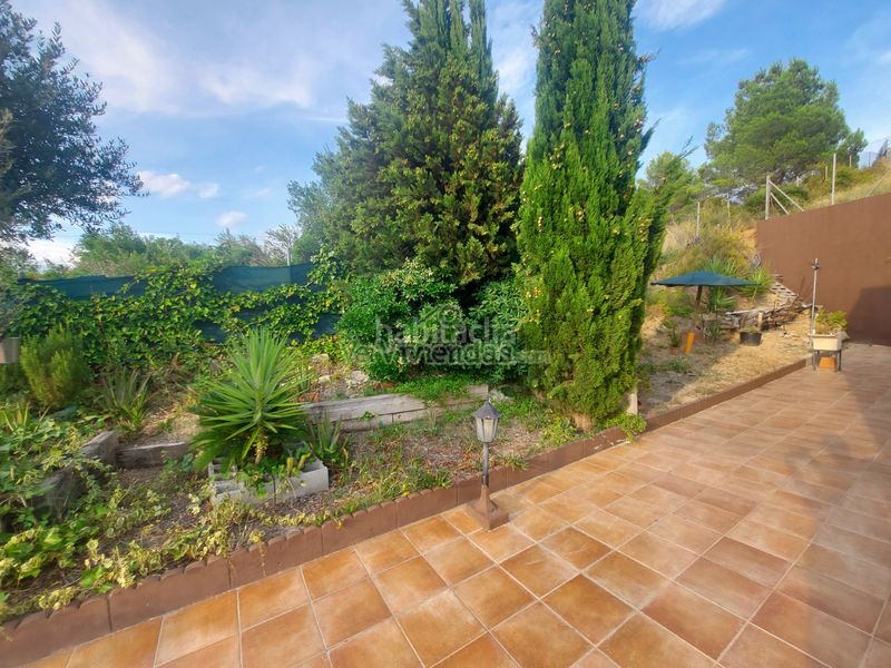 Foto 9a4dd21d-a24e-4bf4-8b67-802fe5f53818. House in carrer carrilet 40 in Sant Esteve Sesrovires