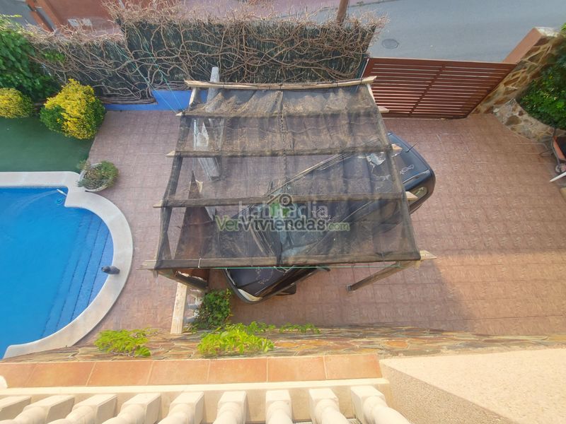 Foto a96d2ff8-9097-4d46-9594-85a51358d0fc. House in carrer carrilet 40 in Sant Esteve Sesrovires