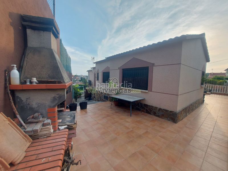 Foto db56baad-a9db-47c2-be2a-42c75de0fb73. House in carrer carrilet 40 in Sant Esteve Sesrovires