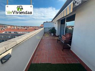Dúplex en Carrer sant isidre 98. Precioso tríplex en pallejà