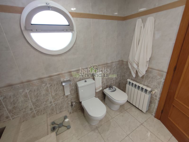 Foto 4bd4d77b-1cc6-4f2f-97b1-dbf9bfadcb12. Casa a carrer de pompeu fabra 46 a Sant Vicenç dels Horts