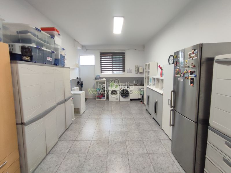 Foto b07d37b1-5234-46df-9927-709507dce8c2. Casa a carrer de pompeu fabra 46 a Sant Vicenç dels Horts