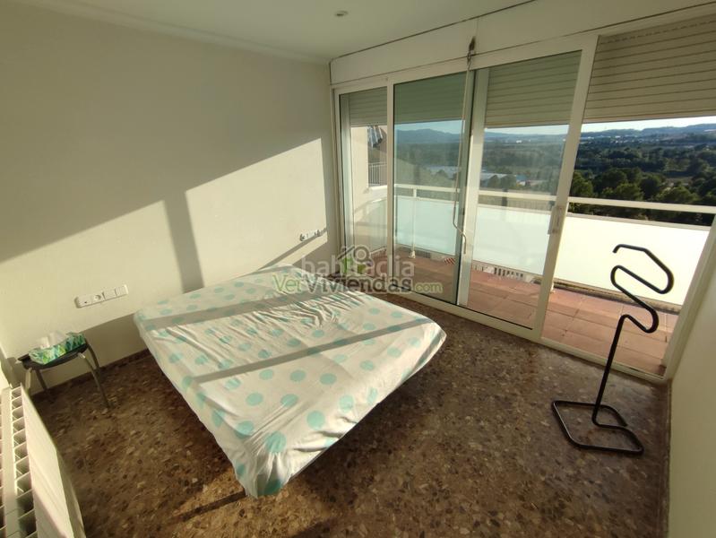 Foto 11110f0e-6866-44f6-85b4-7214e0ea85cd. Casa a carrer balears 20 a Abrera