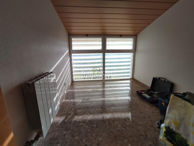 Foto 652eb6ac-6205-44ea-b2b8-83f677a11cb3. Casa a carrer balears 20 a Abrera