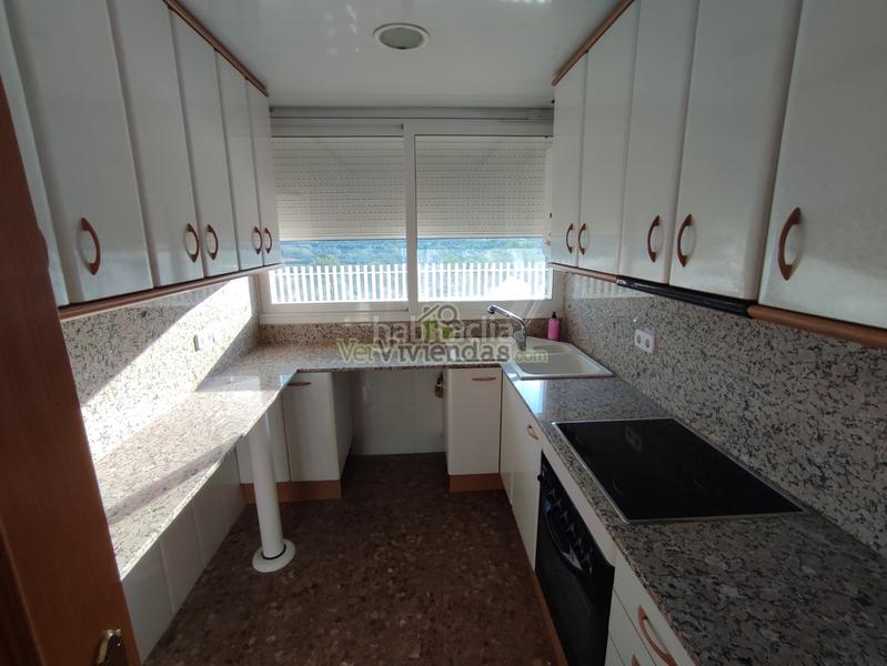 Foto 72daafb8-9b47-4216-87e1-d66468a70f84. Casa a carrer balears 20 a Abrera