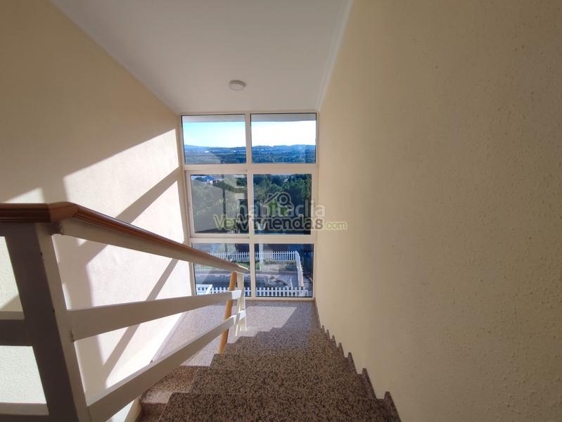 Foto 8132599b-e930-4922-965e-8fbc44b63f24. Casa a carrer balears 20 a Abrera