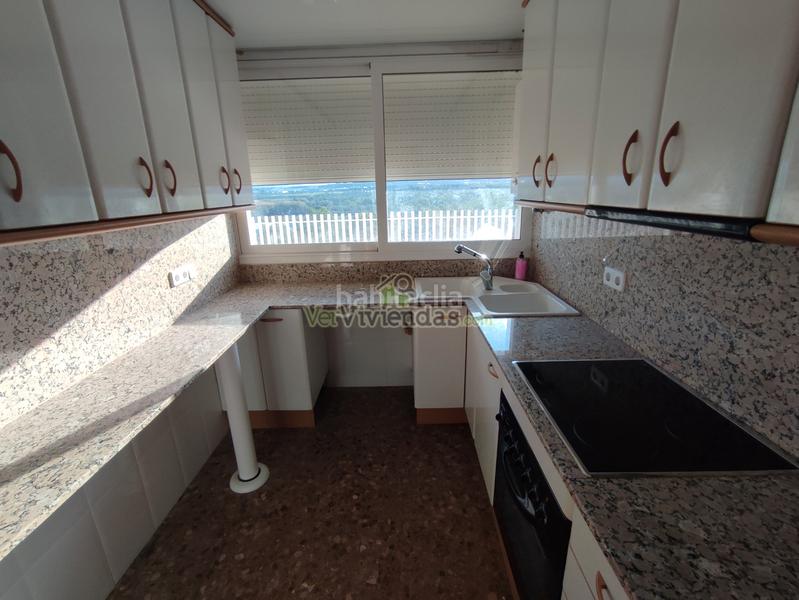 Foto 988f6bd1-1a40-4339-a46d-334566f18bed. Casa a carrer balears 20 a Abrera