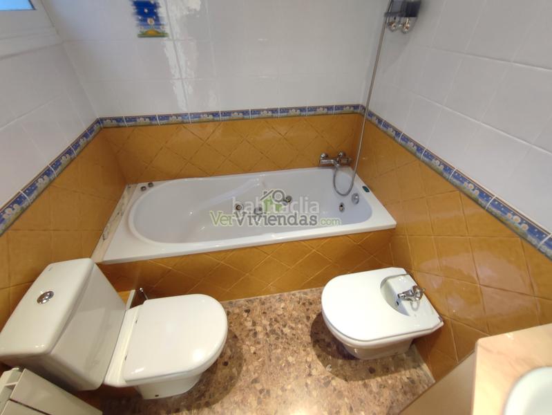 Foto c1e4f40e-cab2-499b-b0aa-b29b73f77da9. Casa a carrer balears 20 a Abrera