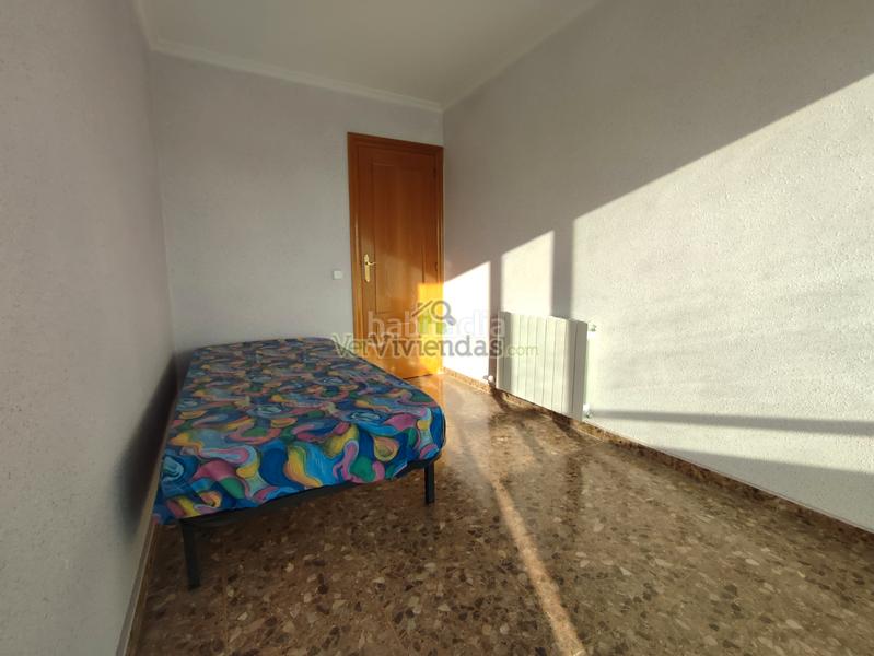 Foto f68e1536-5ca9-49c9-a12c-ed95dab73d03. Casa a carrer balears 20 a Abrera