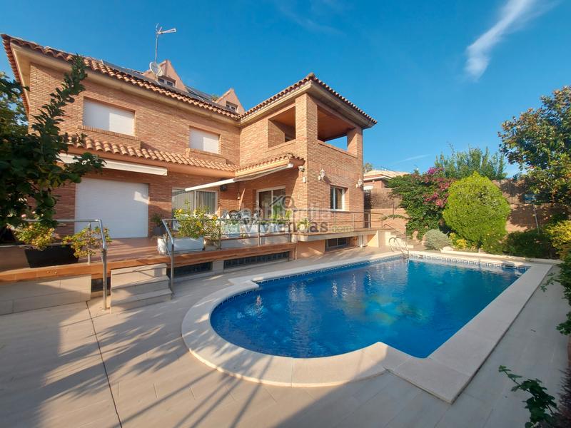 Foto 148a2480-a887-40b8-a6ed-2c5ec497cf47. Maison avec chauffage parking piscine dans Els Avets-Can Serrafossà-Ximelis Rubí