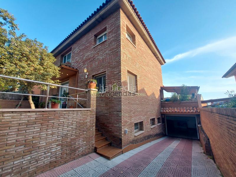 Foto 4360823d-76e4-4779-906a-51ec9a59480e. Maison avec chauffage parking piscine dans Els Avets-Can Serrafossà-Ximelis Rubí