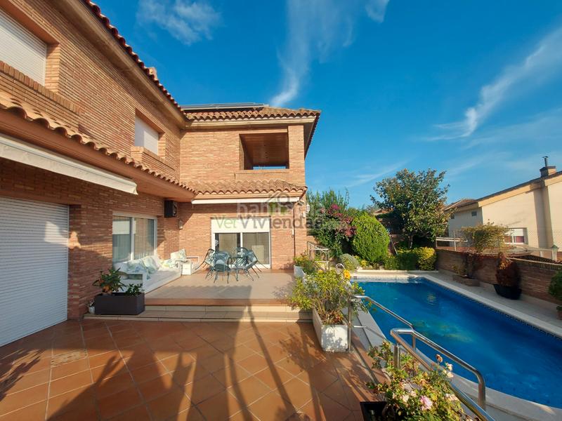 Foto 7d93d561-cfd8-4d52-987c-15f81b92a52b. Maison avec chauffage parking piscine dans Els Avets-Can Serrafossà-Ximelis Rubí