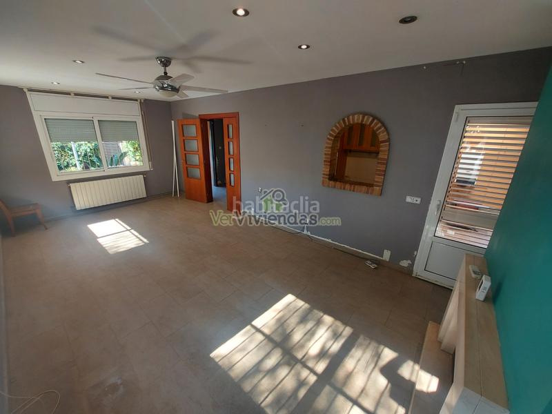 Foto 3a2350a6-2a57-418d-8643-041b400fa002. Maison dans carrer girona 742 dans Masquefa