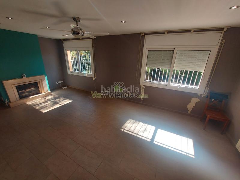 Foto 4352aece-7173-4641-ab93-a4ab9fc02821. Maison dans carrer girona 742 dans Masquefa