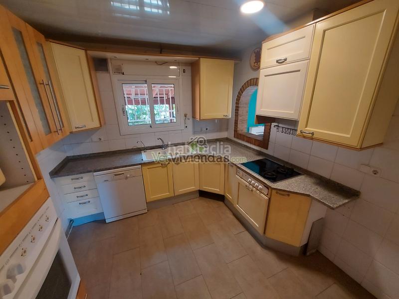 Foto 765dd1fd-15e1-405f-9ec0-195f301c14c2. Maison dans carrer girona 742 dans Masquefa