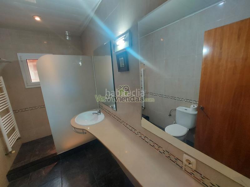 Foto 8473e7d9-8a50-4cdc-b6e6-5d2ae5262e8b. Maison dans carrer girona 742 dans Masquefa