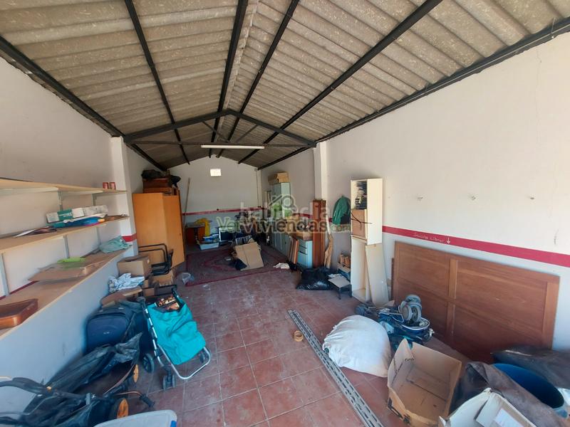 Foto a7ba7804-54b1-4fb8-8cbd-e60934a13ef8. Maison dans carrer girona 742 dans Masquefa